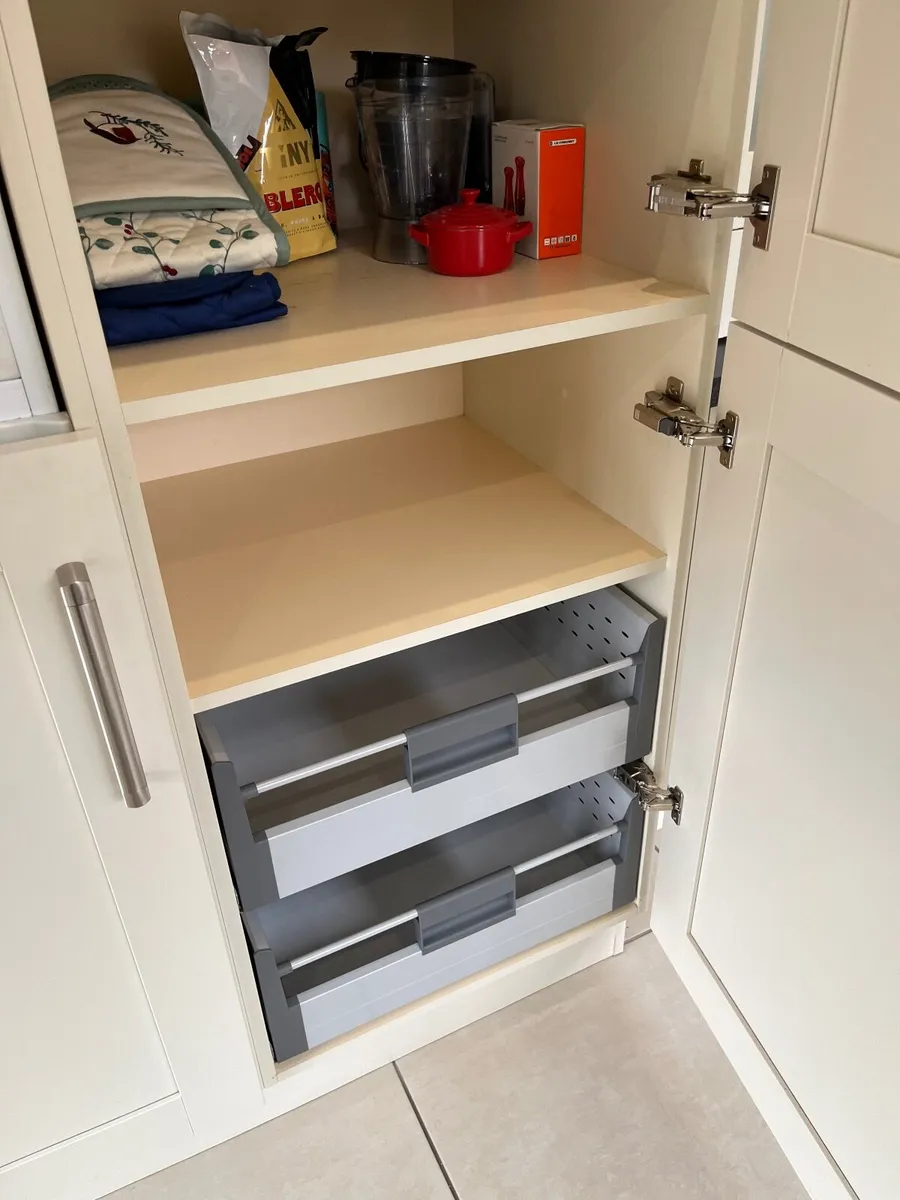 Kitchen & Utility Room - Image 2