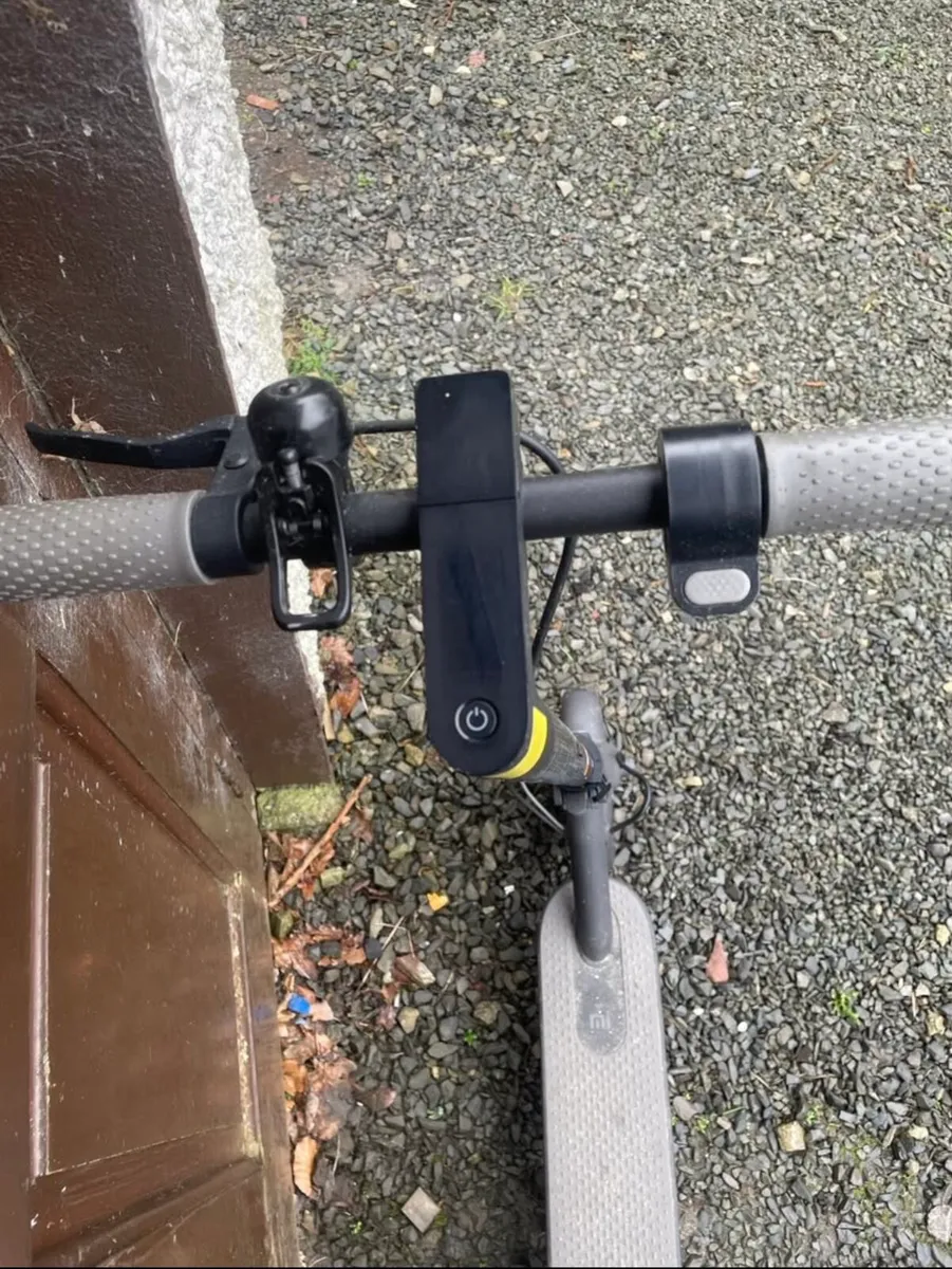 Electric scooter - Image 3