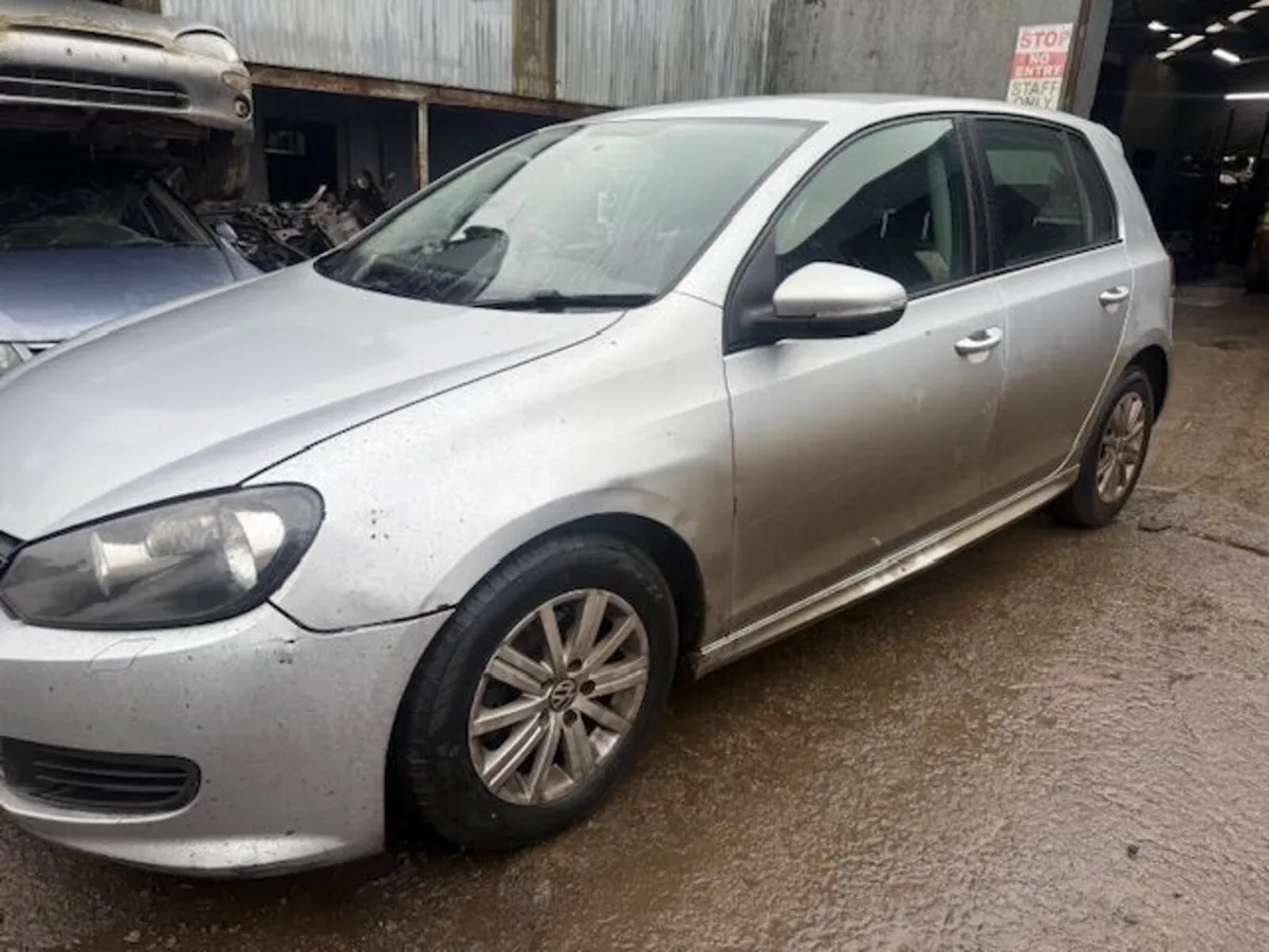 2012 VOLKSWAGEN GOLF 1.6L-D - Image 2