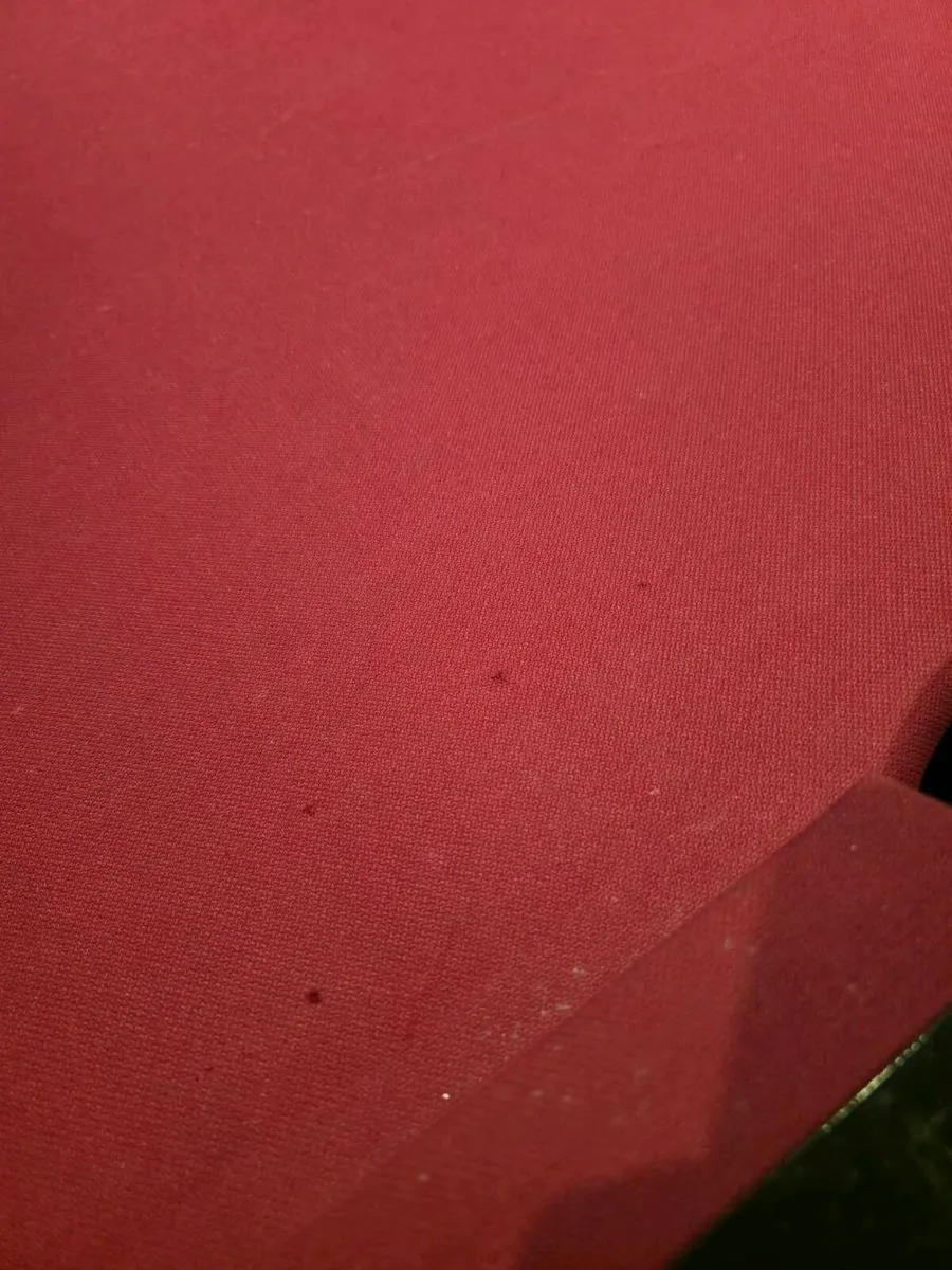 Pool table and air hockey - Image 3