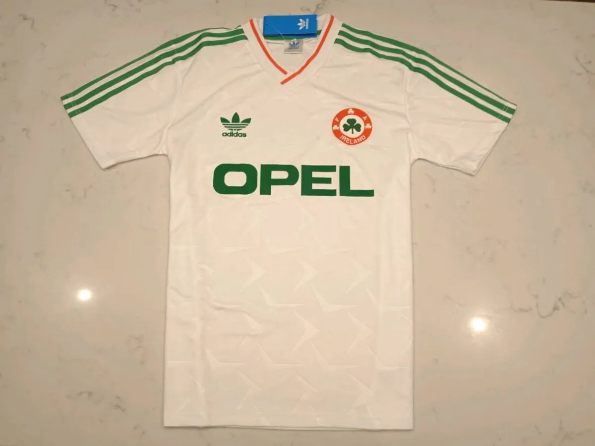 Ireland football jersey Retro - Image 1