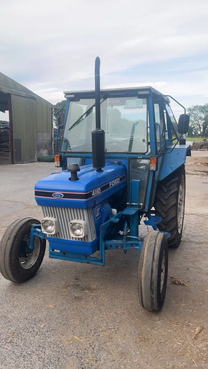 Ford 4110 tractor - Image 1