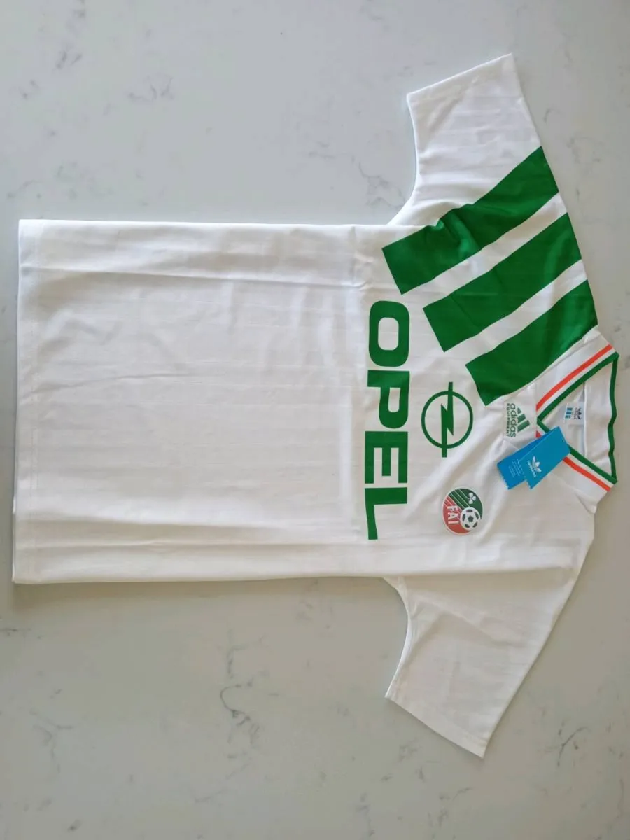 Ireland football jersey Retro - Image 2