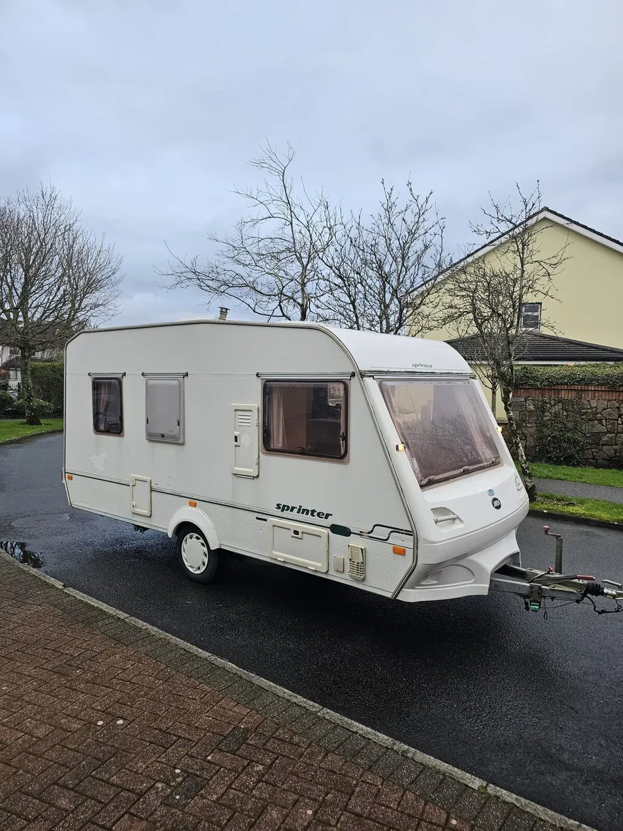 Abi caravan 5/6 berth - Image 2