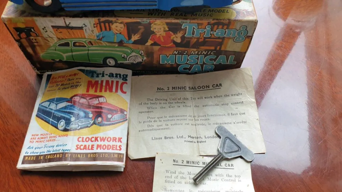 Antique Toy car - Image 2