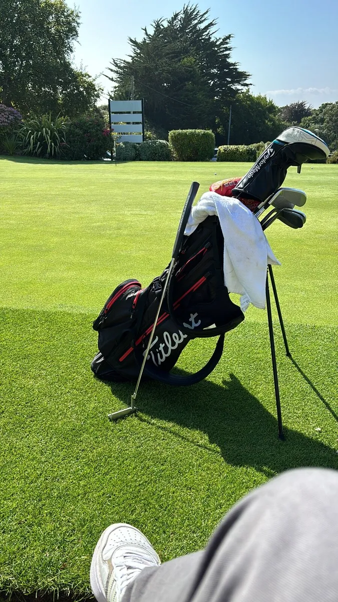 Titleist StaDry Players 4 - Image 1