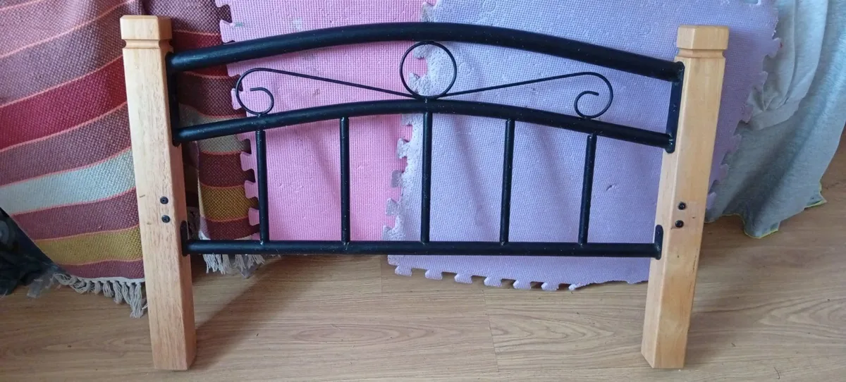 Single Bed Frame (3ft) - Metal & Wood
