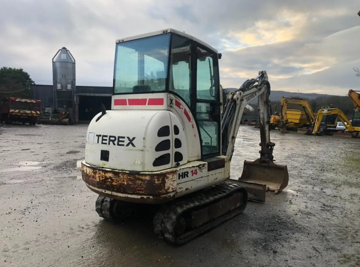 2006 Terex HR14 3 Tonne Digger - Image 4