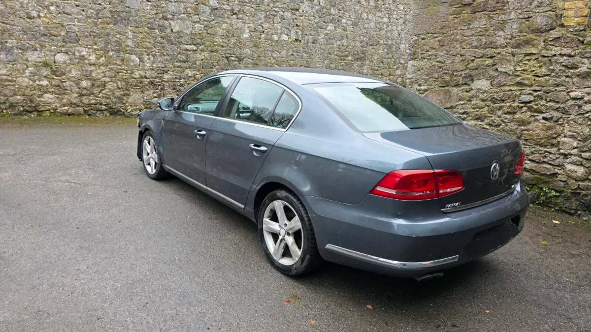 2011 Volkswagen Passat 2.0tdi Bluemotion - Image 1