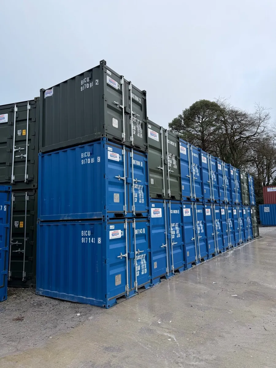 Storage containers - Image 1