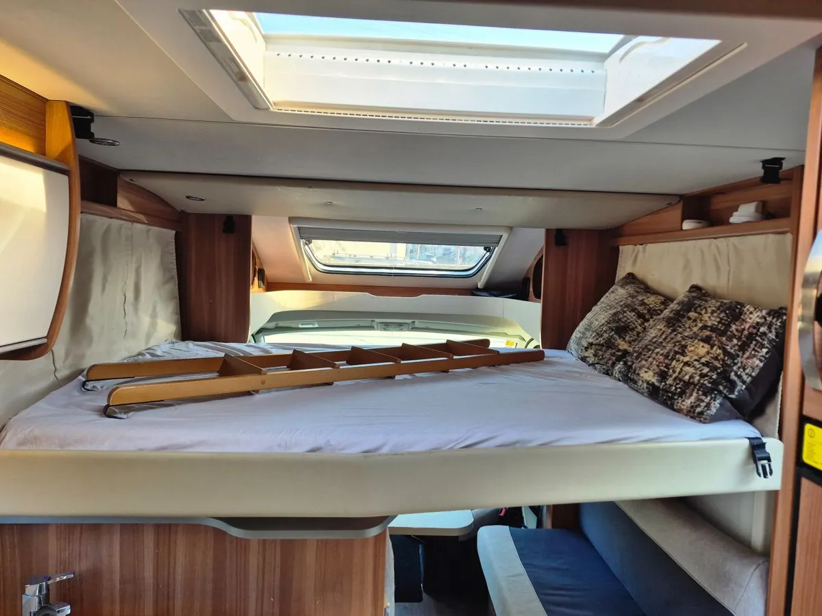 Camper Van - Image 4