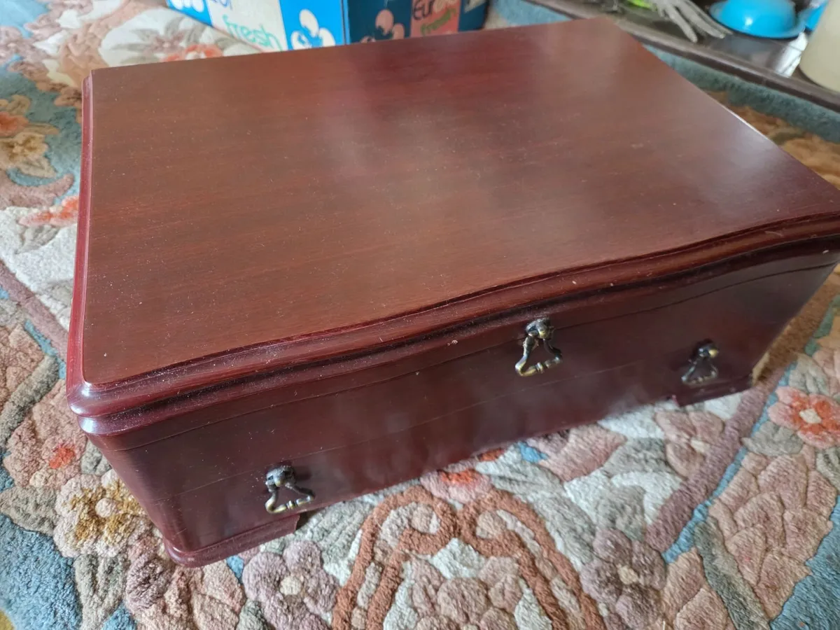 Cutlery Box - Image 2