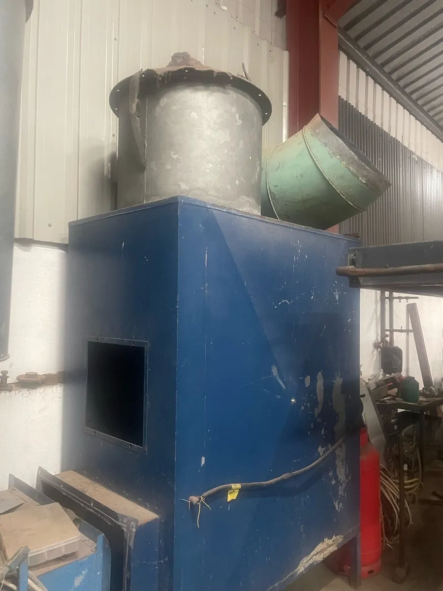 Spray booth - Image 2