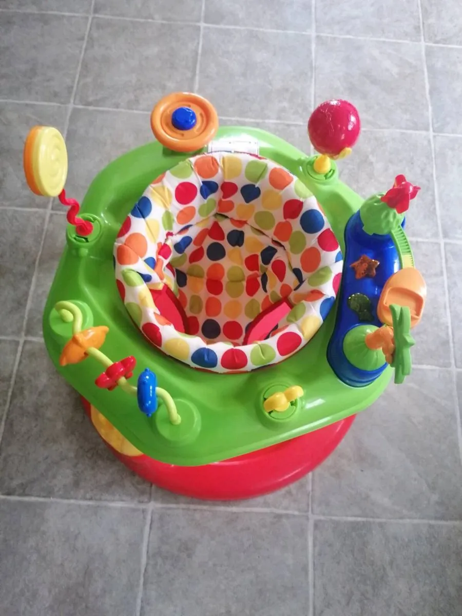 Activity centre and jumper hula for baby - Image 2