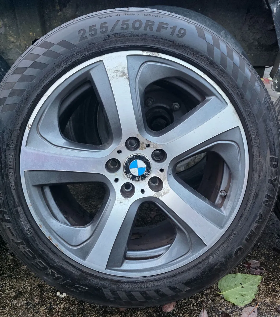 19" Genuine BMW Alloys - Image 2