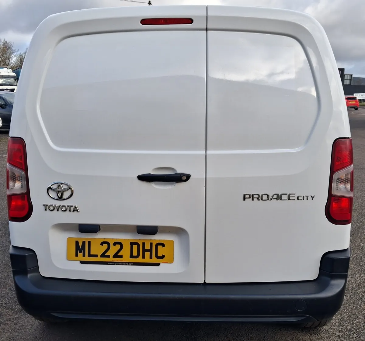 2022 Toyota ProAce City Small Panel Van - Image 2