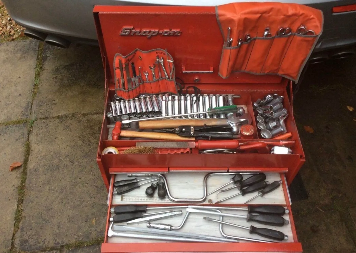 Snapon Tool Box complete with Snapon hand tools - Image 4