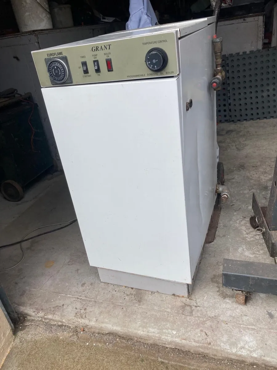Grant indoor boiler - Image 1