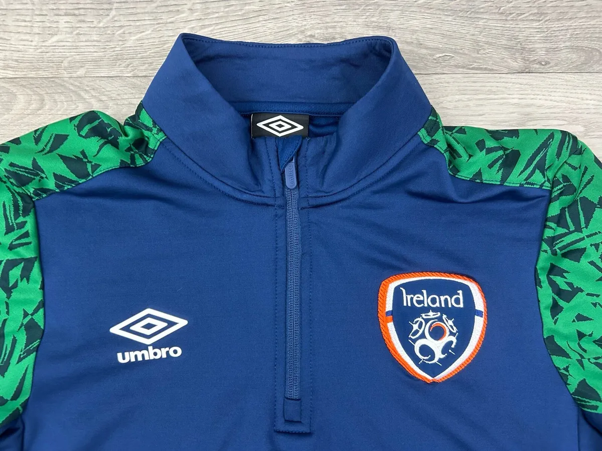 Umbro Ireland Half Zip Jumper Mens Medium - Image 3