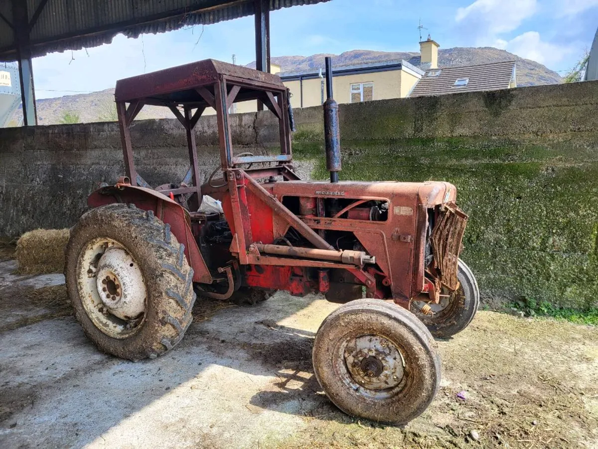 International/mccormick b414 parts