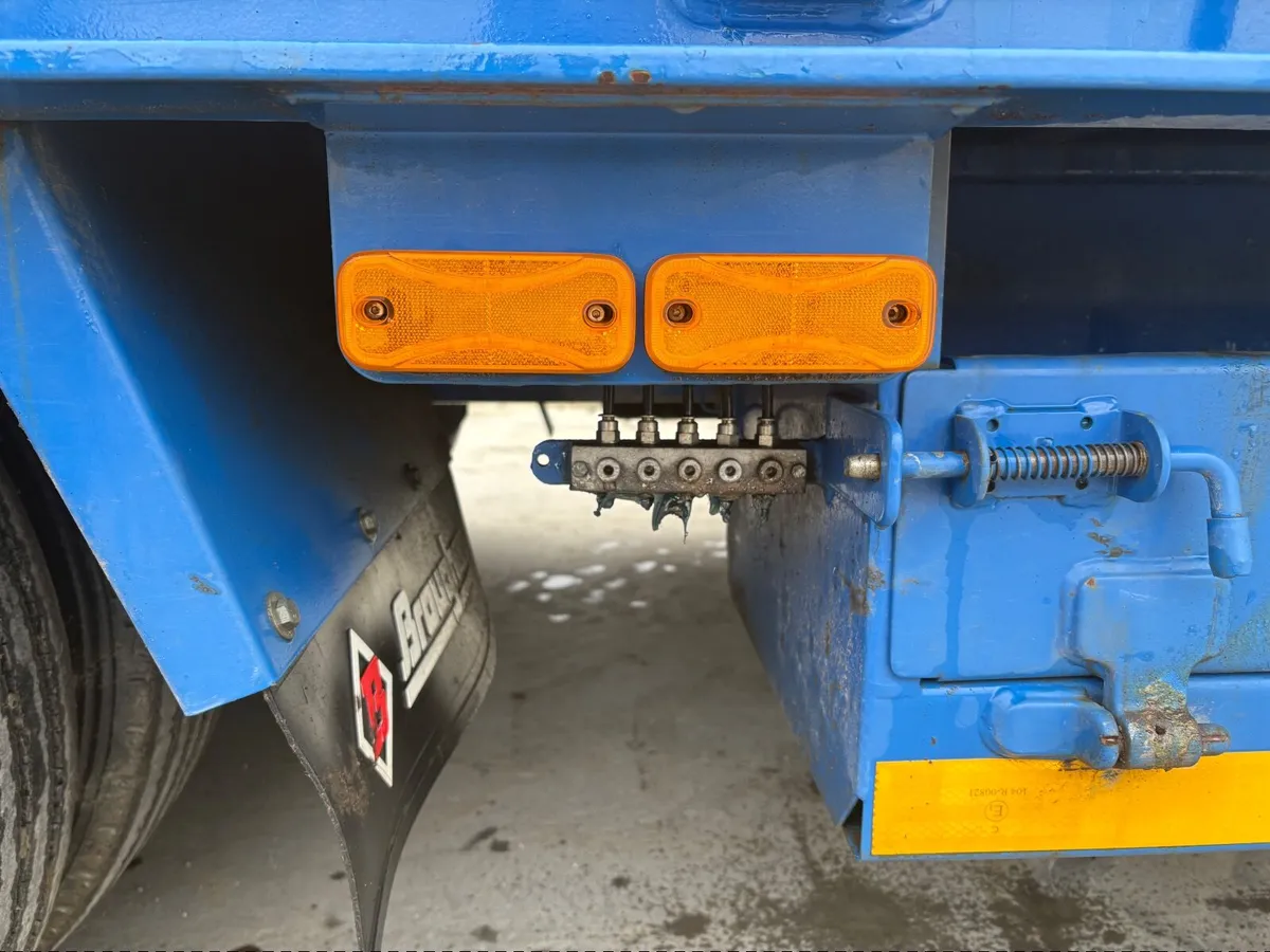 October 2022 Broughan 30ft Low Loader - Image 3