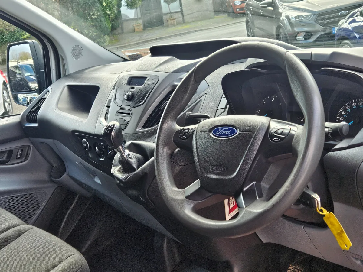 Ford Transit Custom 2017 new cvrt - Image 2
