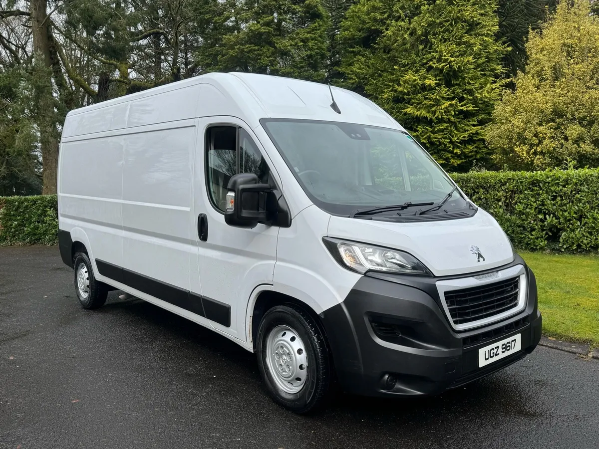 2021 Peugeot boxer,, 1 owner, NO VAT - Image 1