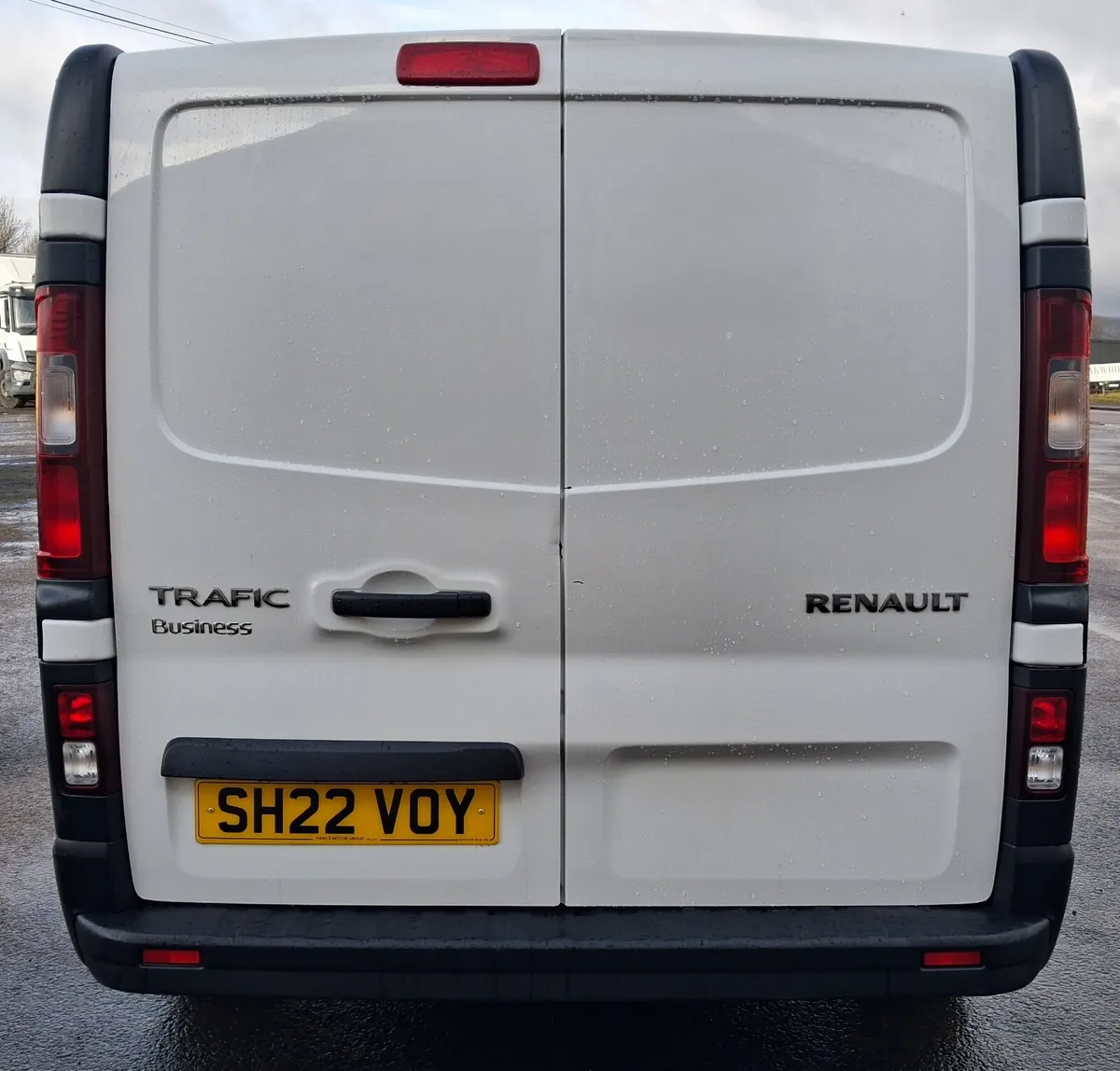2022 Renault Trafic Panel Van - Image 2