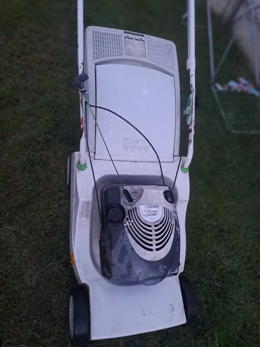 Lawnmowers - Image 2