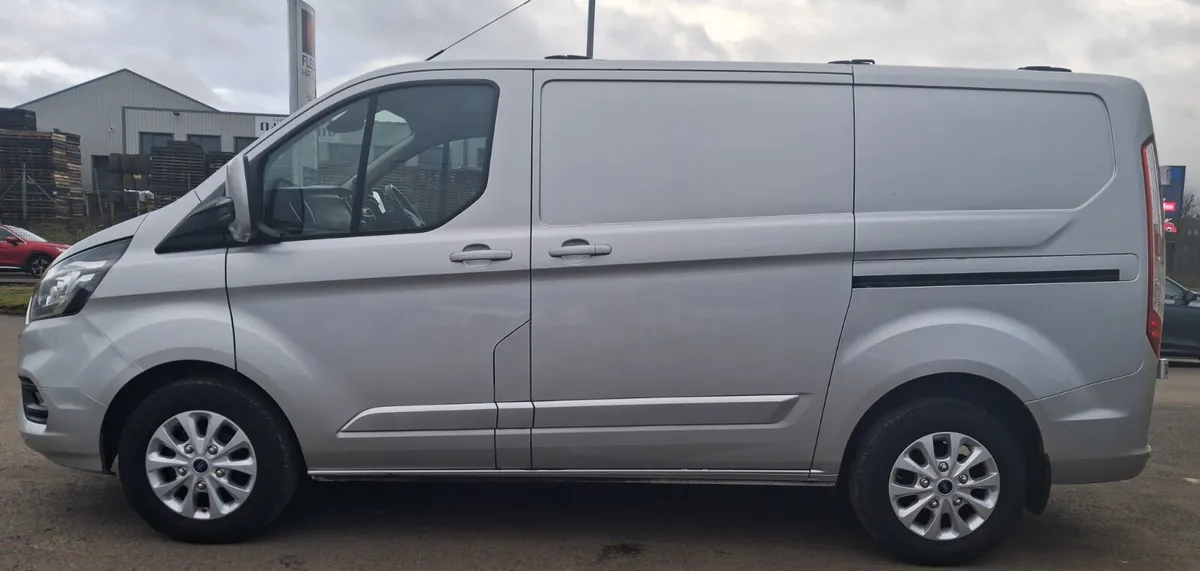 2020 Ford Transit Custom Panel Van - Image 3