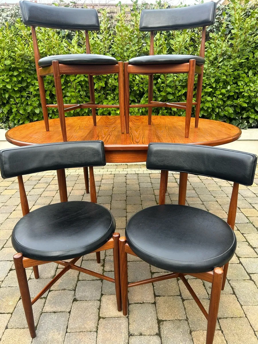 G Plan fresco extendable table set & 4 chairs - Image 4