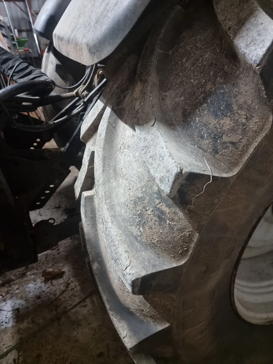 Tractor tyres 650/65R38 - Image 4