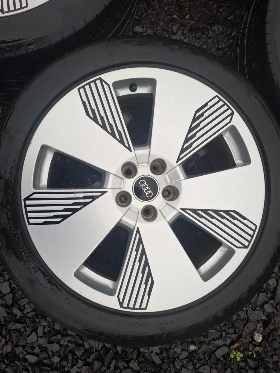19" Genuine Audi A6 S Line Alloys with tyres - Image 4