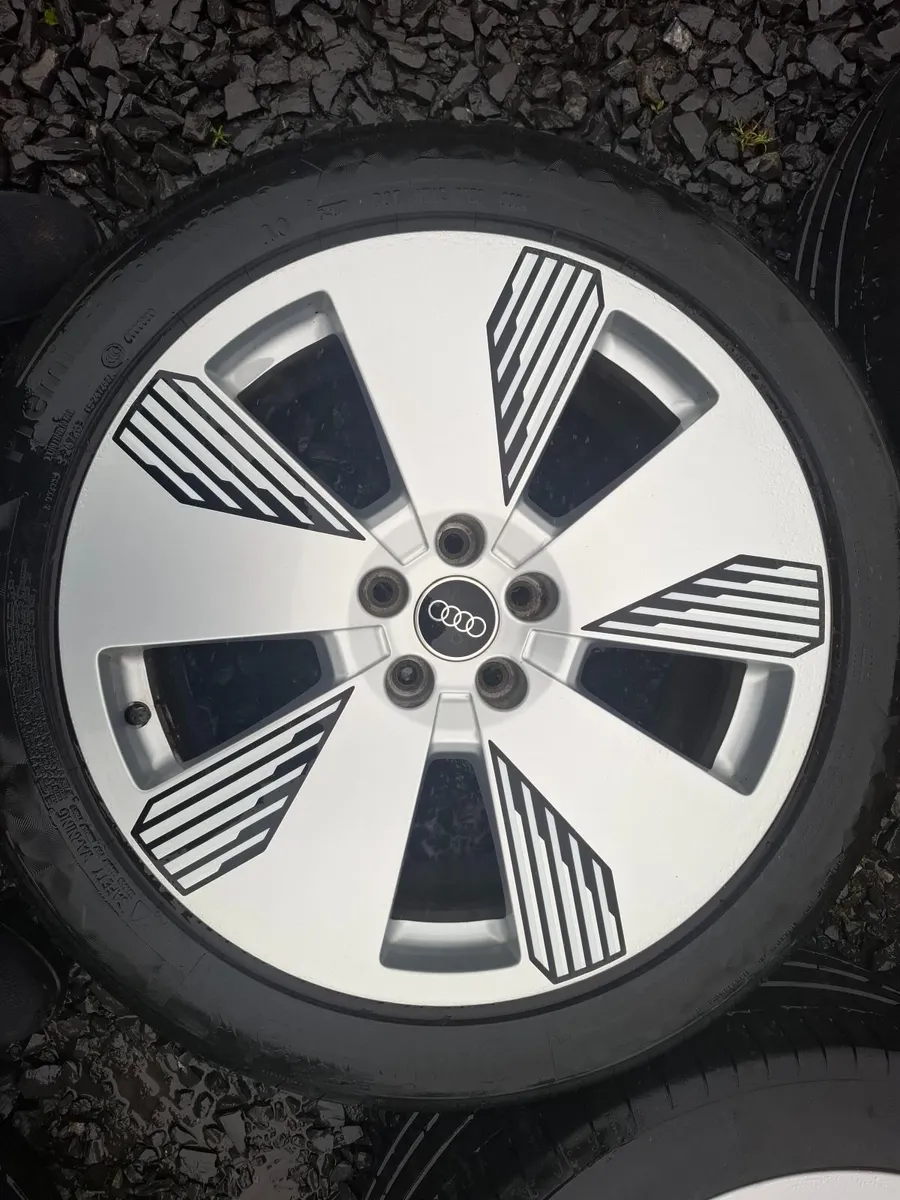 19" Genuine Audi A6 S Line Alloys with tyres - Image 1