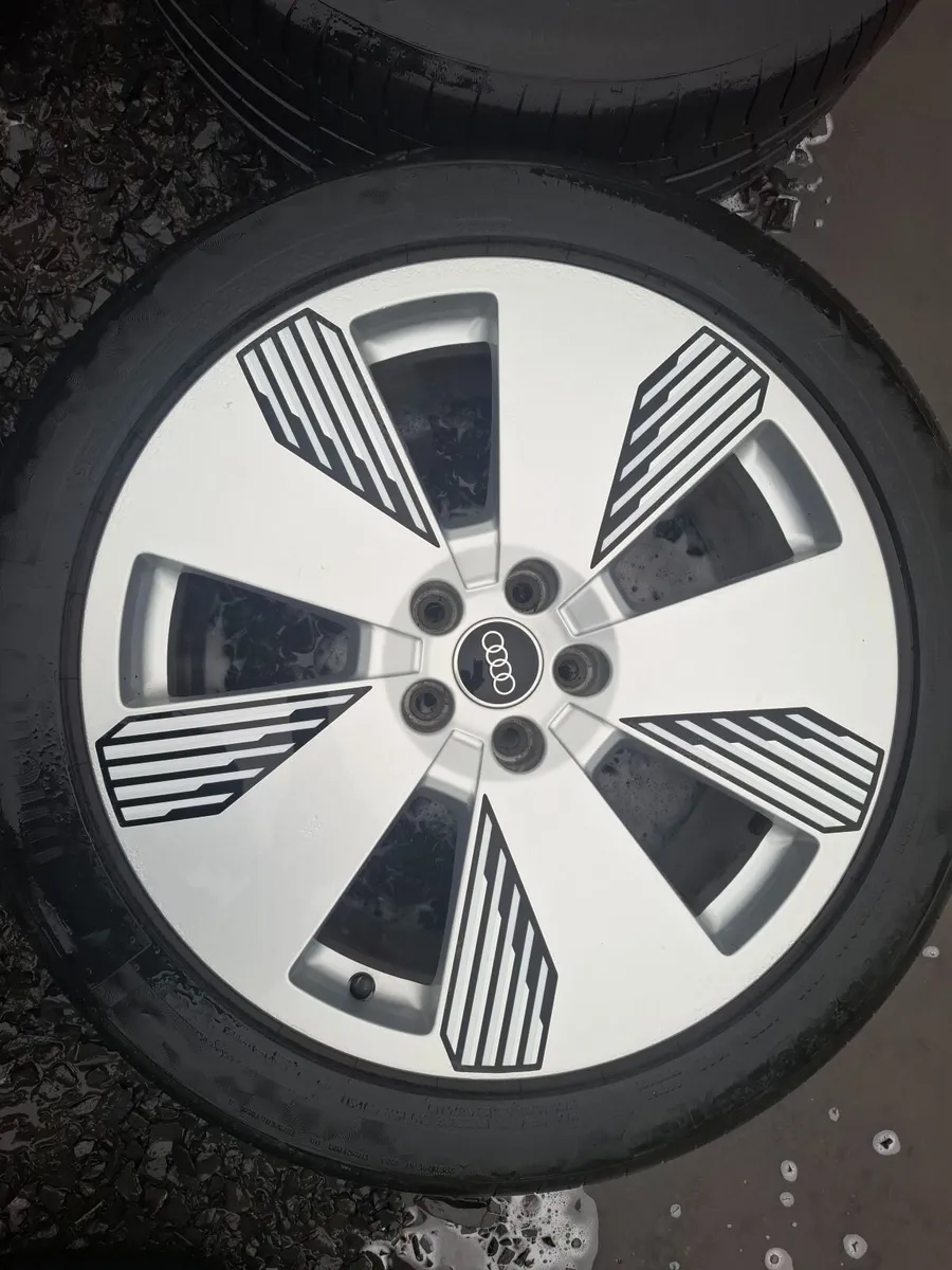 19" Genuine Audi A6 S Line Alloys with tyres - Image 2