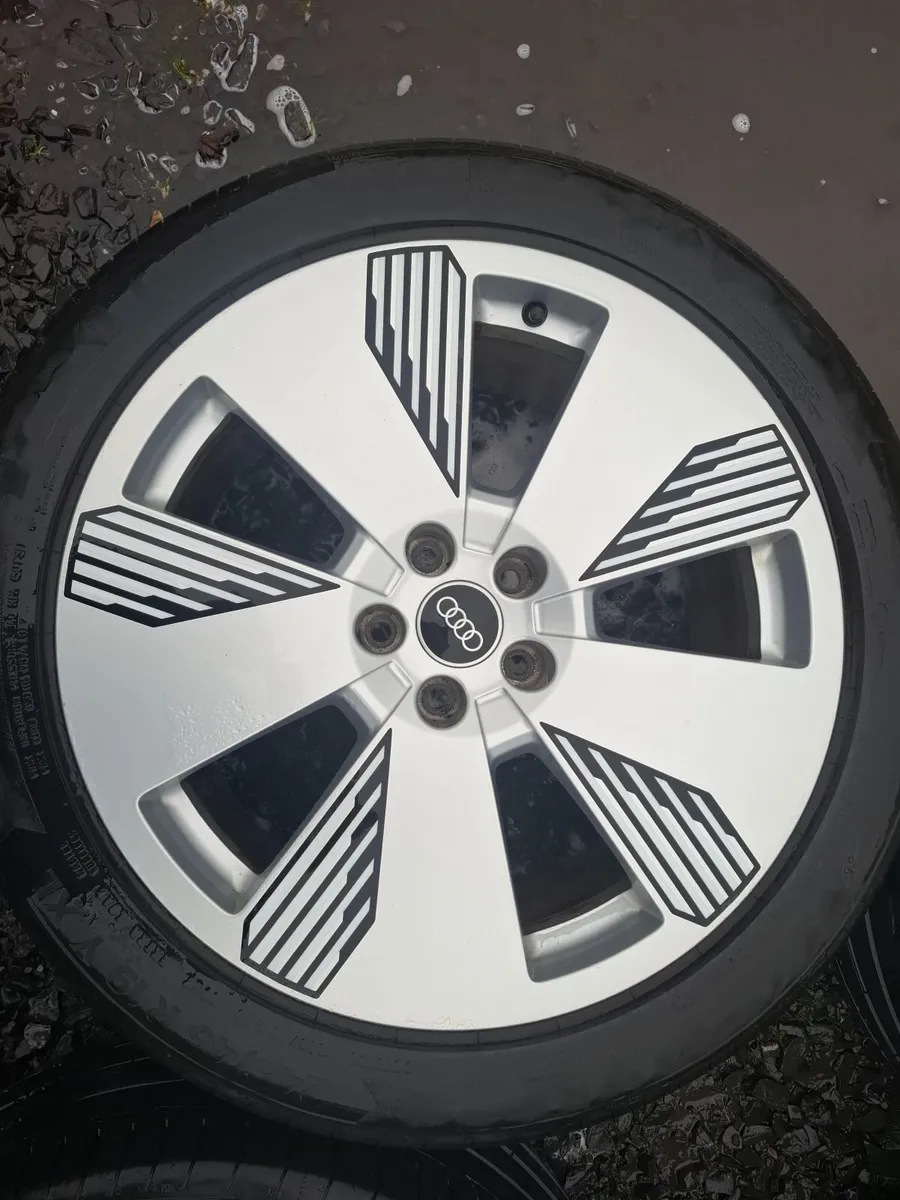 19" Genuine Audi A6 S Line Alloys with tyres - Image 3