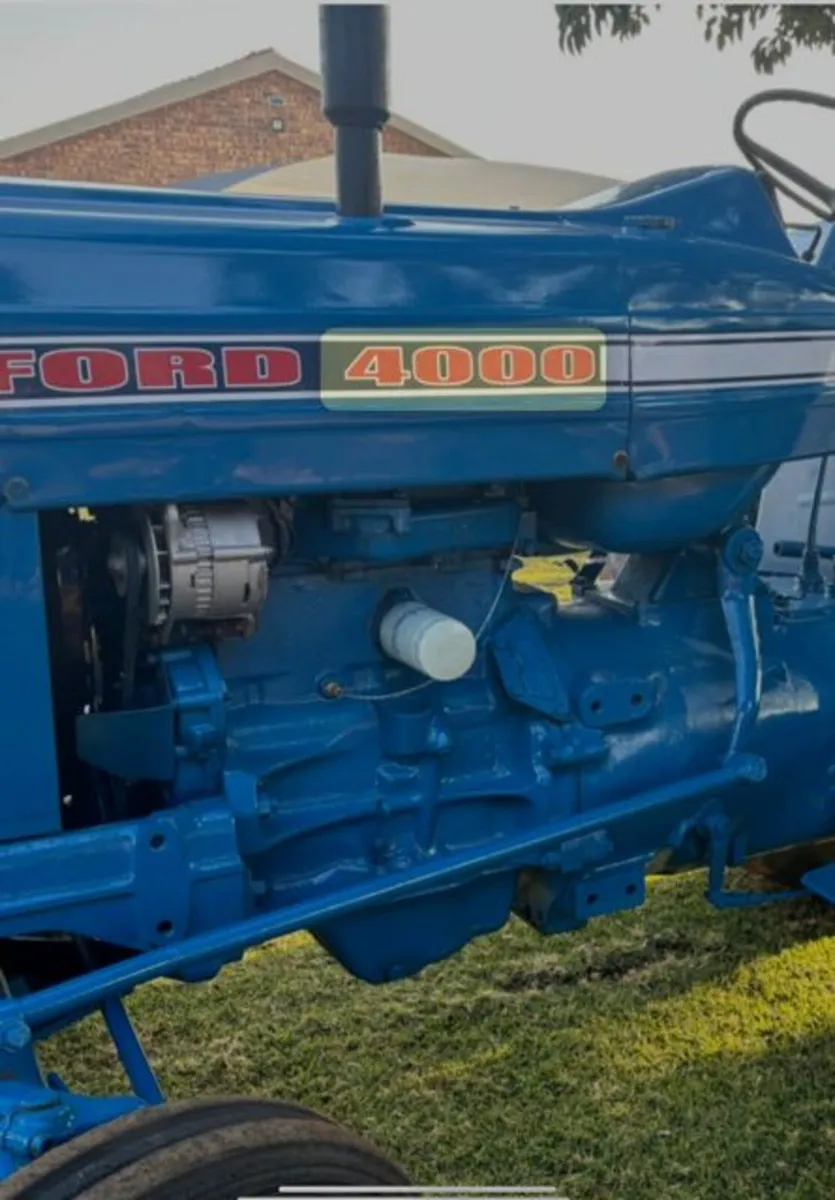 Engine to suit Ford 4000 or Ford 4600