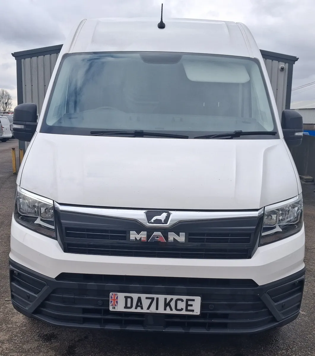 2022 MAN TGE Panel Van - Image 1