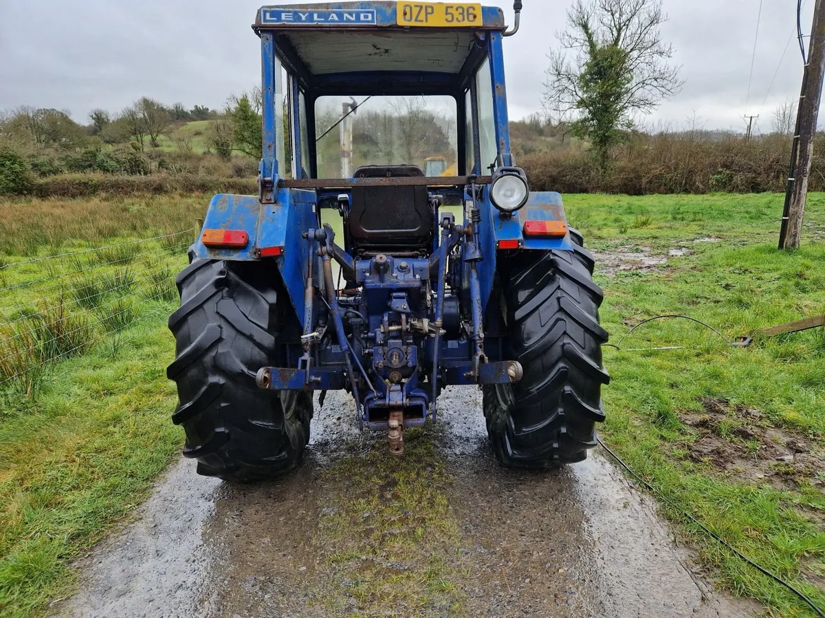 Leyland 255 tractor - Image 2