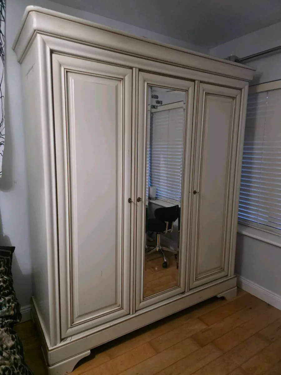Wardrobe - Image 1
