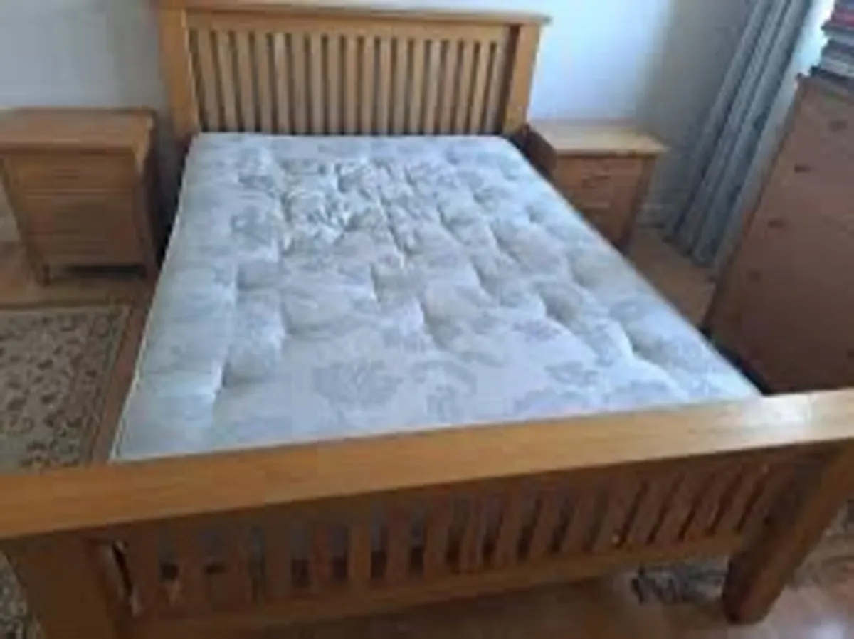 Double oak bed can organize delivery if needed