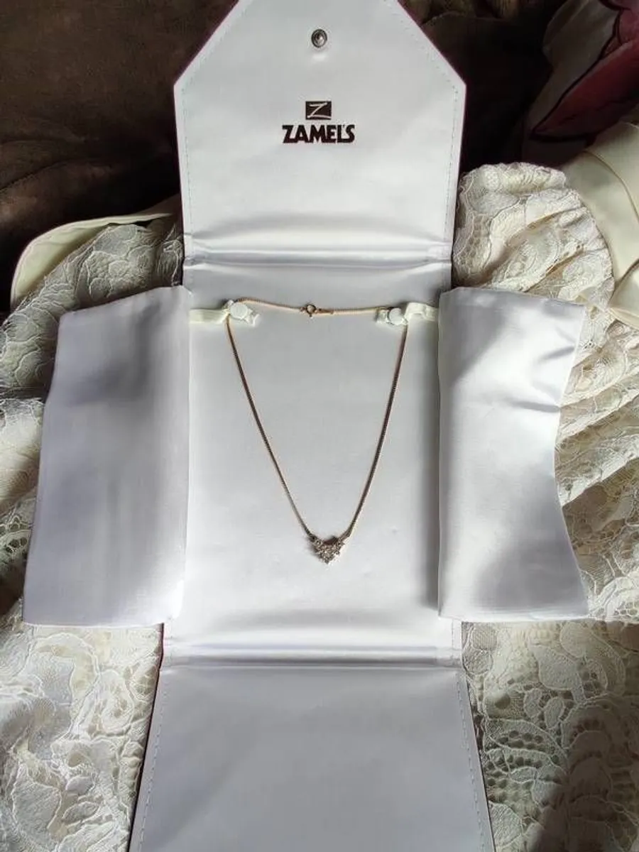 Stunning Diamond Necklace 750 yellow gold /18 Carat - Image 4