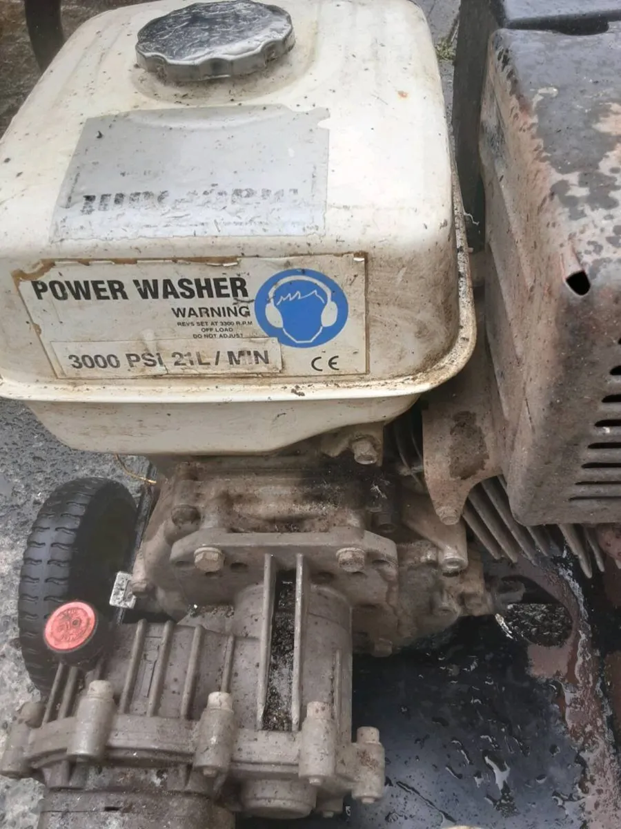 Honda powerwasher - Image 2