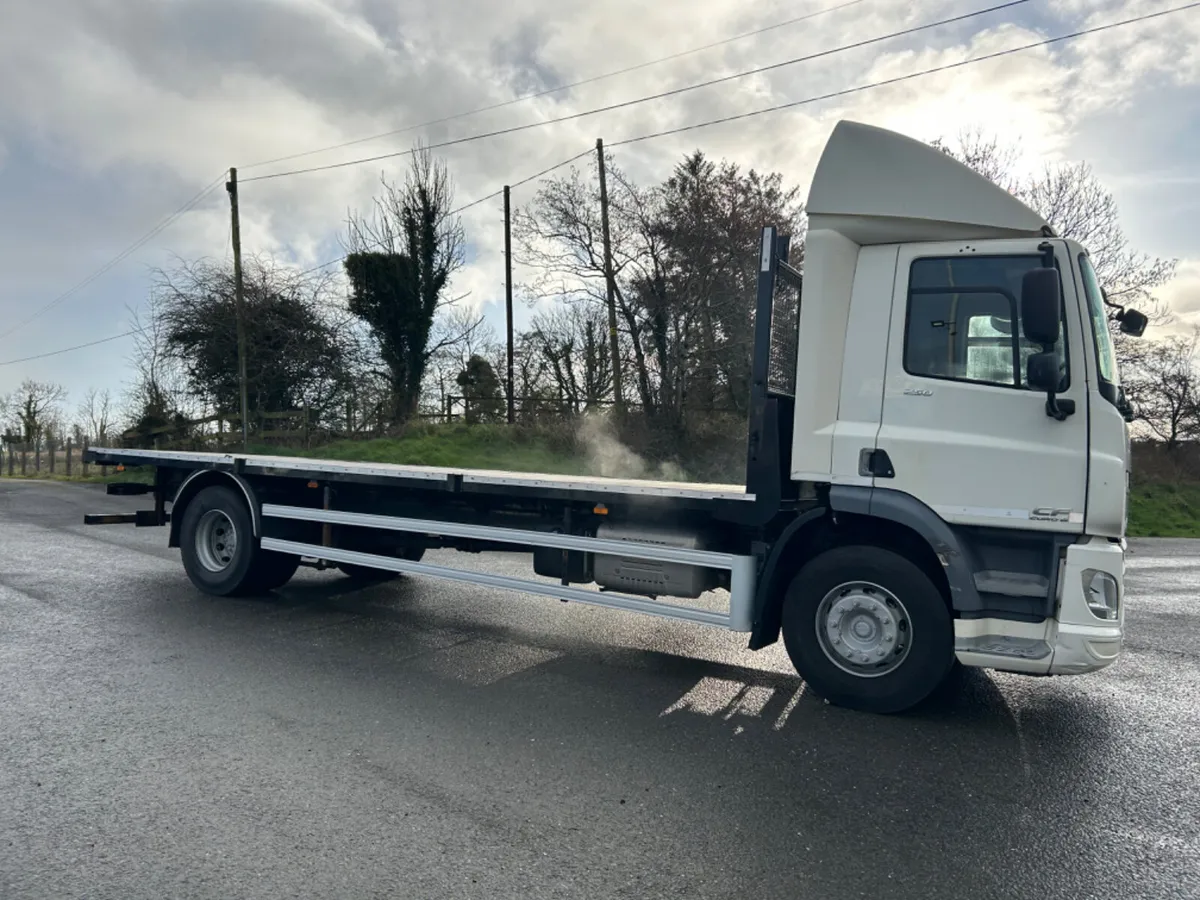 2016 Daf cf 250 18 ton  flat bed Scoffolding truck - Image 4