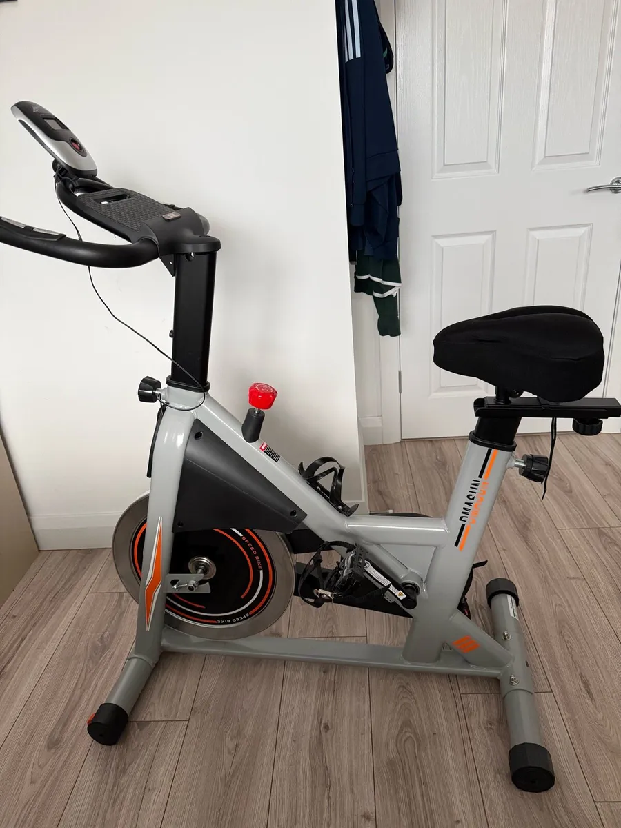 DMASUN Spin bike - Image 1