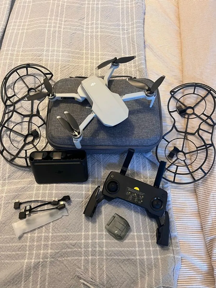 DJI Mavic Mini Drone - fully functional - barely used - Image 1