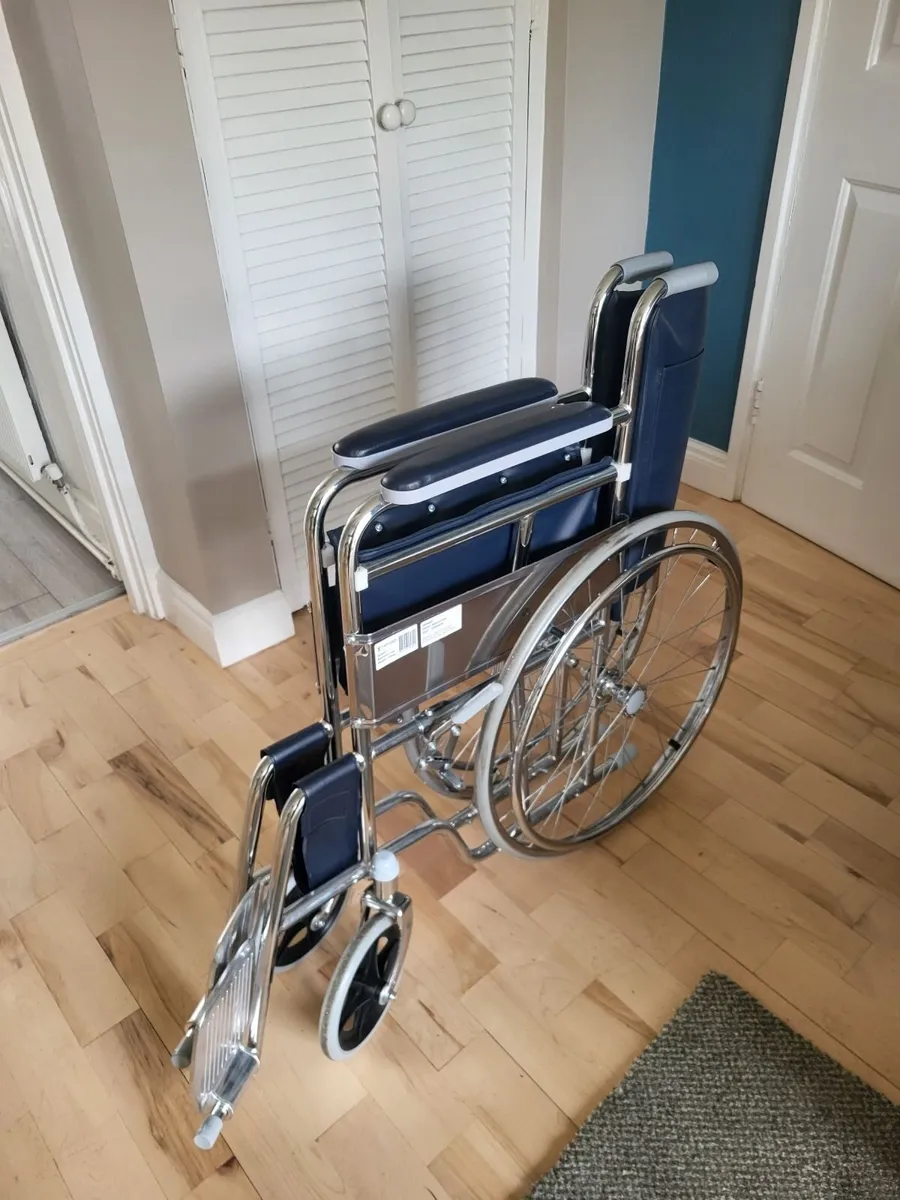 Tri Wheel Walker and Wheel Chair - Image 3