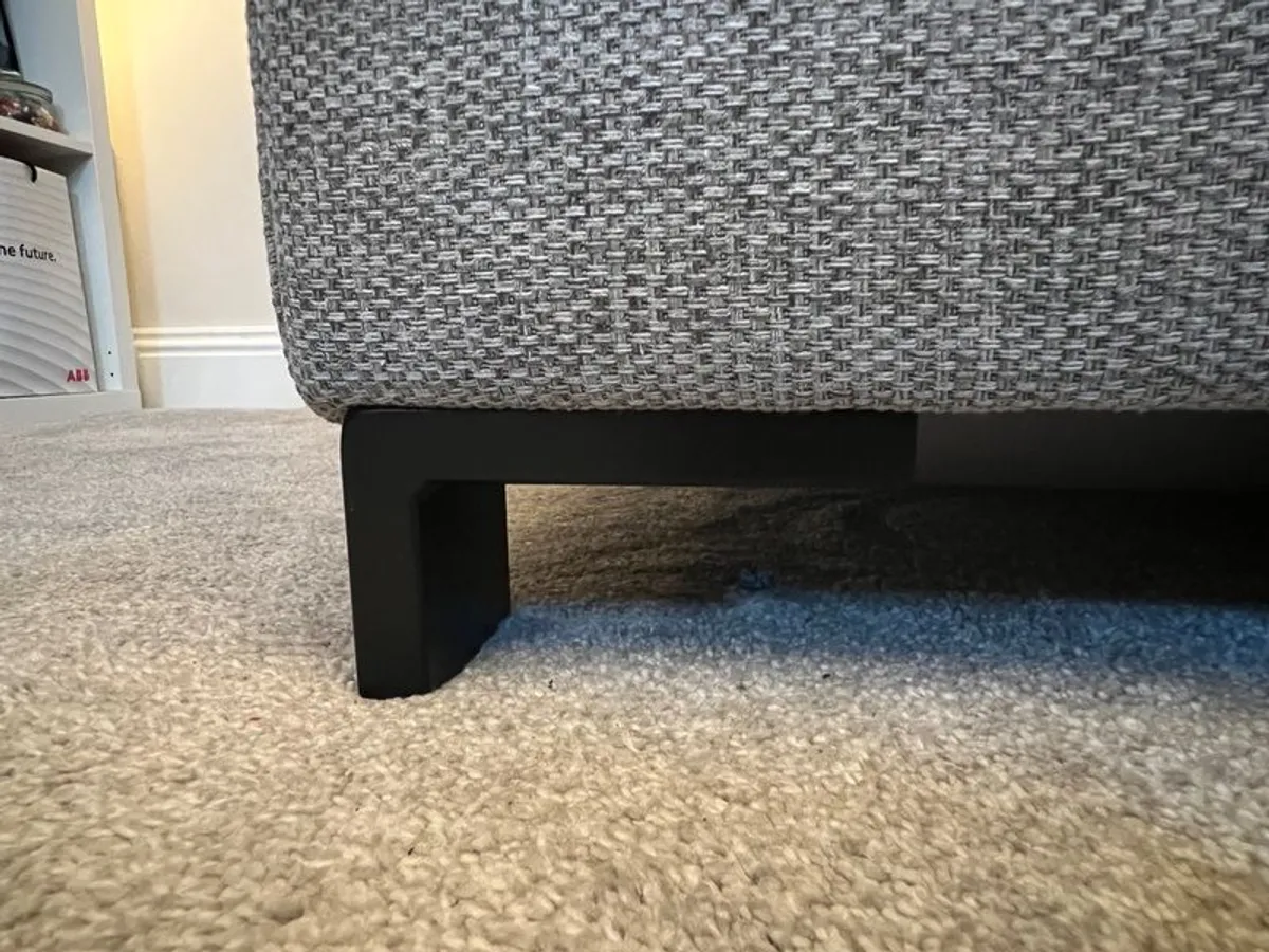 DFS Euphoria Cuddler Couch - Image 2