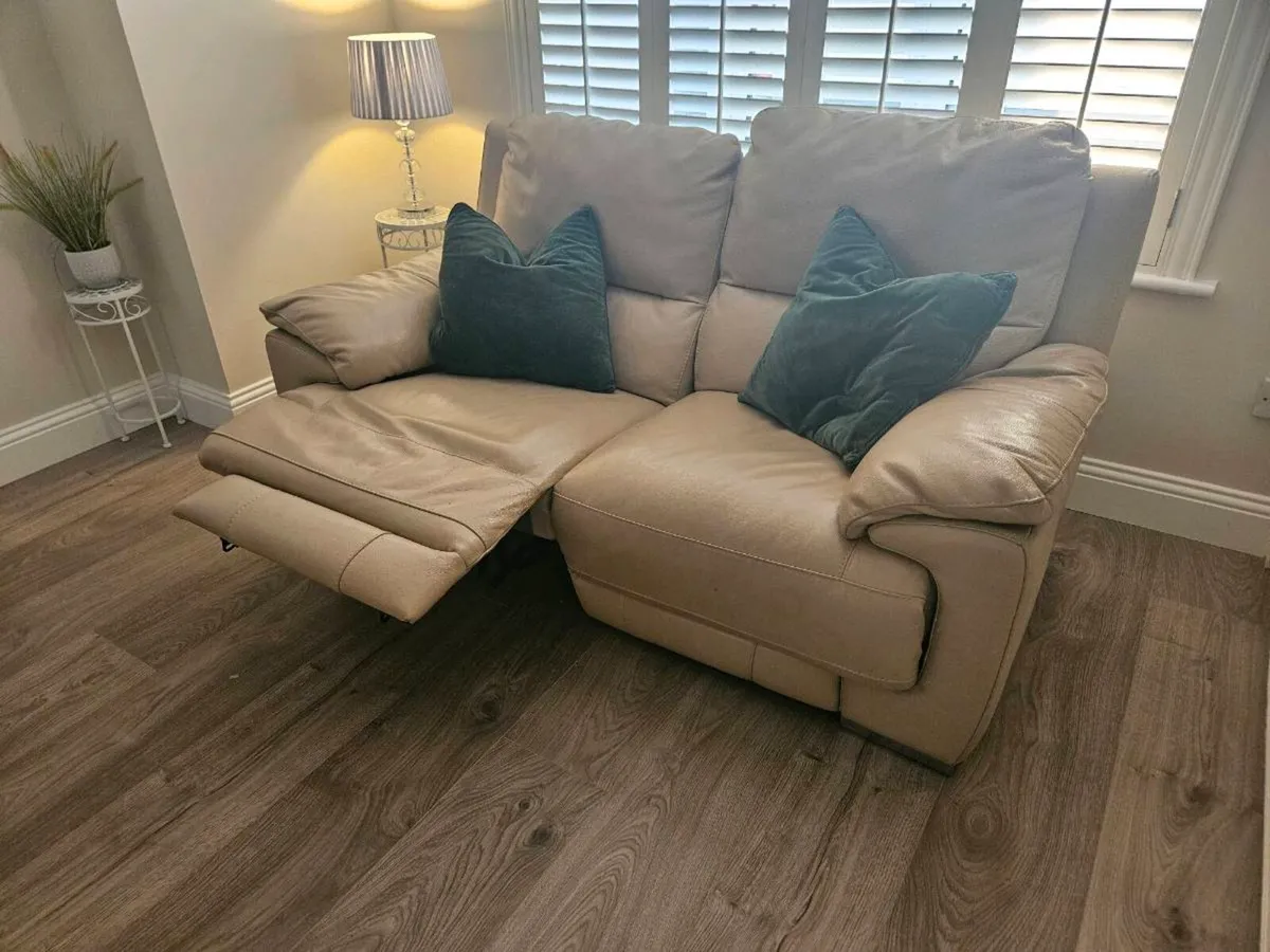 Cream leather couch and foot stool with storage - Image 4