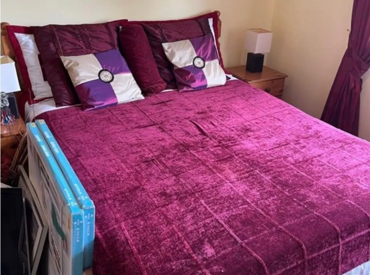 5ft Divan King bed with mattress and headboard - Image 1